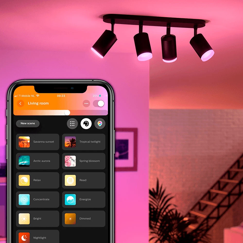 Fugato Spot Black 4 Pcs. Bluetooth White/Color Amb. - Philips Hue - Koop Online - Afbeelding 2